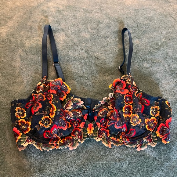 Savage X Fenty Sun Chaser Lace Unlined Push Bra - Picture 6 of 8